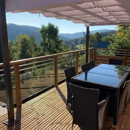 Le Cerf, Superbe Vue, Piscine Privee